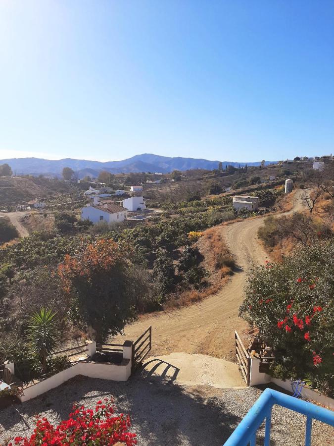 Attico Los Montes With Private Pool Vinuela Exterior photo