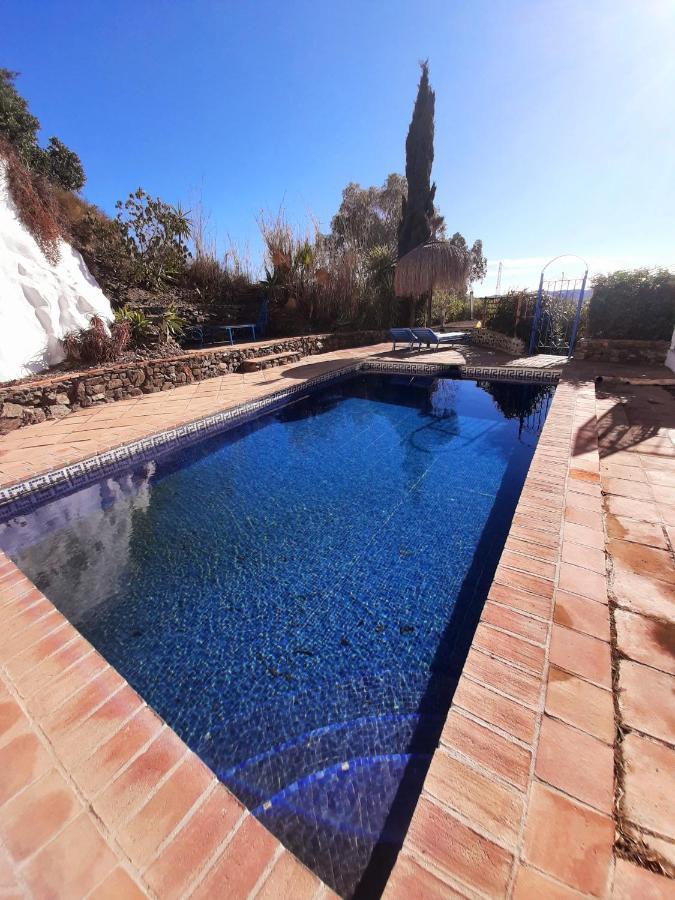 Attico Los Montes With Private Pool Vinuela Exterior photo